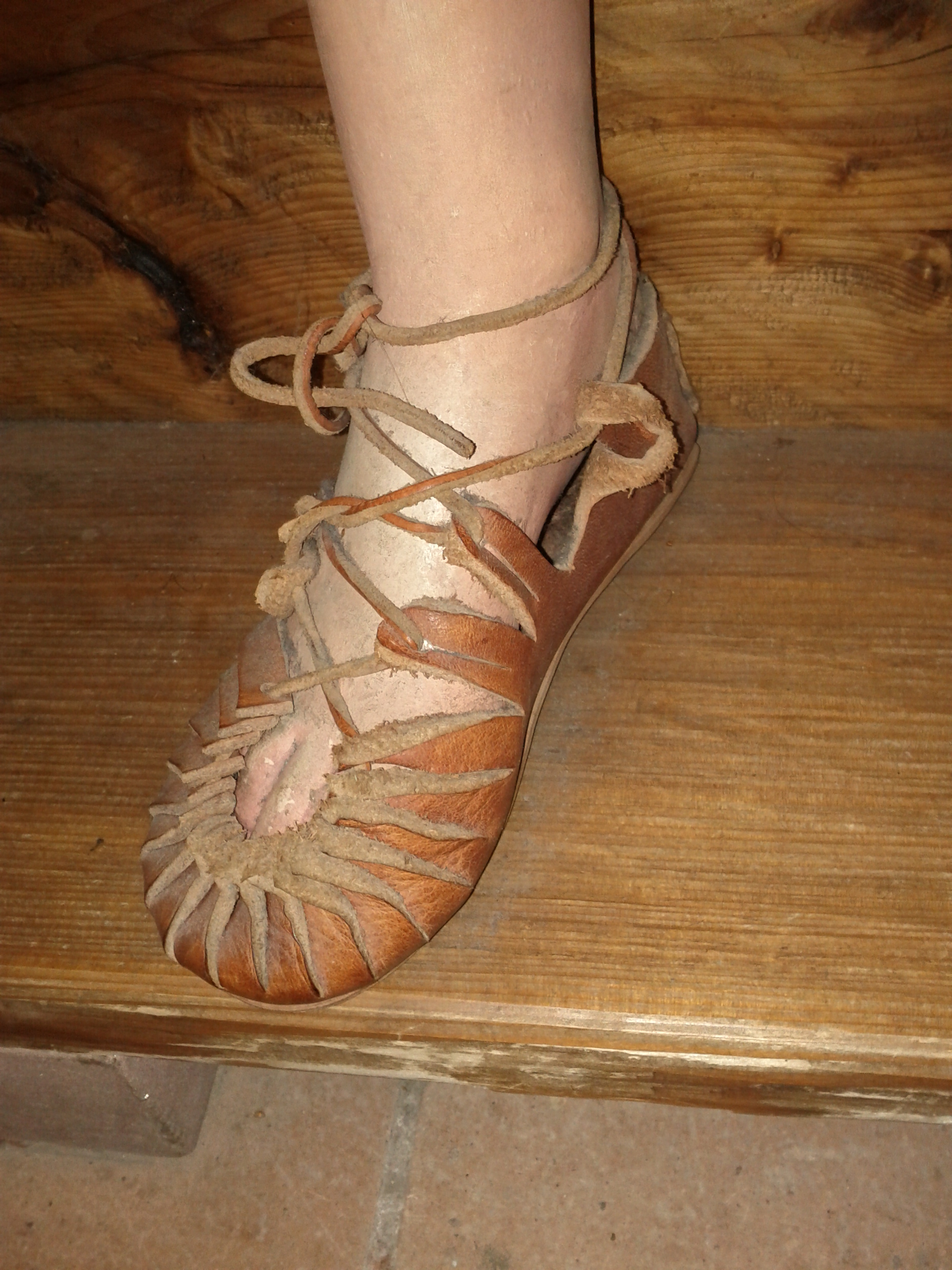 Roman shoe