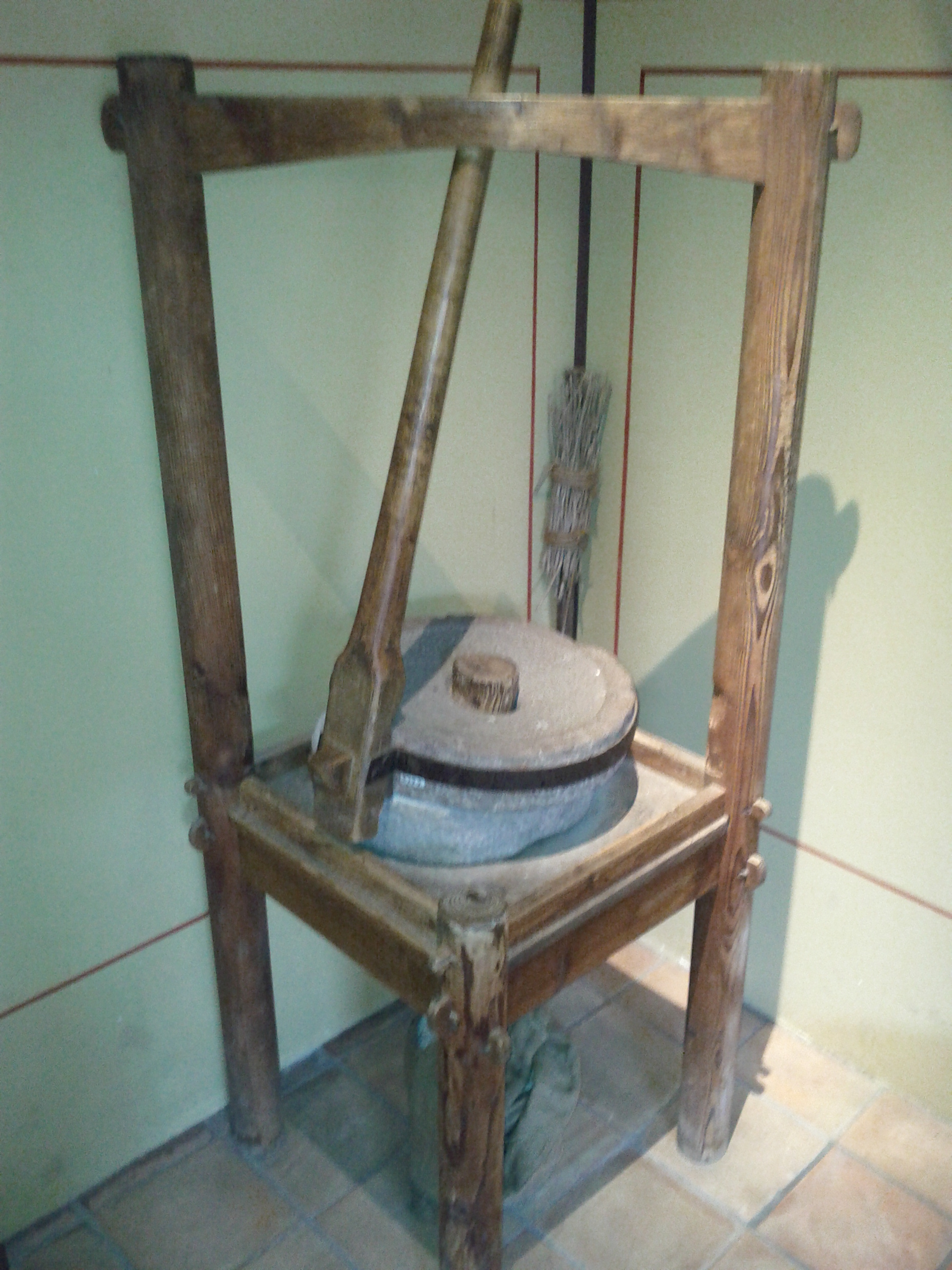 Roman house: Mill